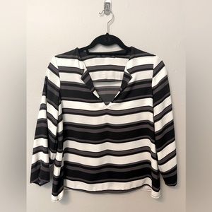 XS white,grey, and black striped blouse